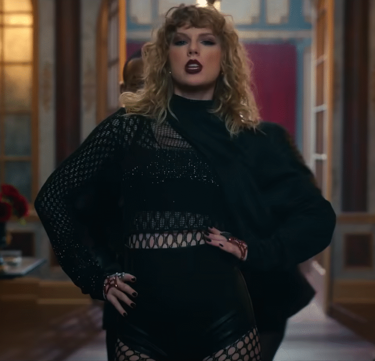 taylor swift lwymmd outfits ideas